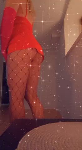 Do you like the view?π kik / sissyjuliaa
