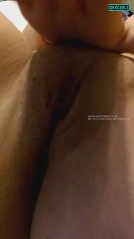 fingering milf pussy shaved pussy clip