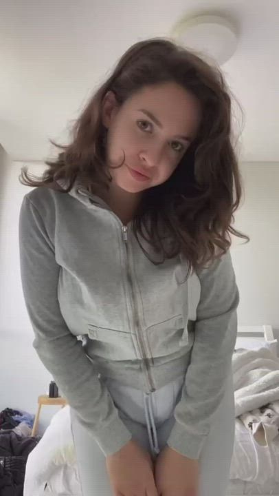 Australian Model TikTok clip