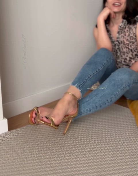 feet feet fetish feet licking feet sucking heels high heels high-heels clip