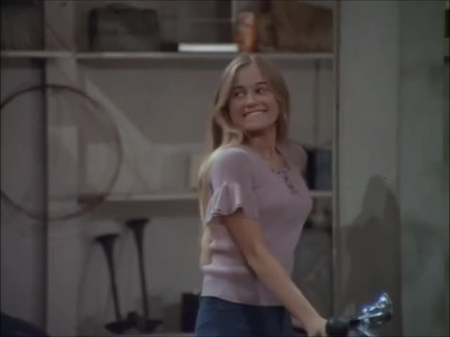 Celebrity Maureen McCormick clip