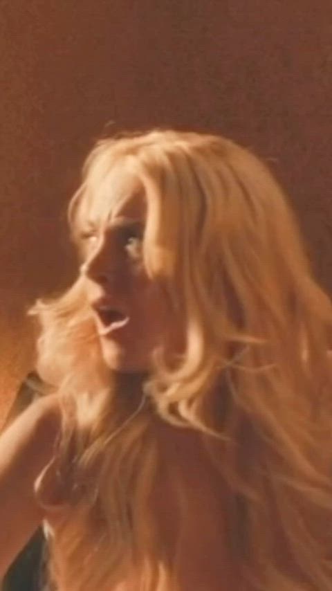 big tits celebrity lindsay lohan natural tits tits clip