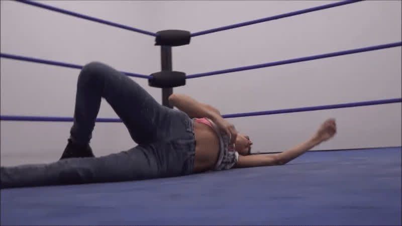 brunette white girl wrestling clip