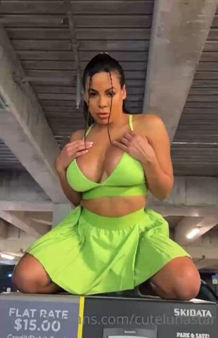 Big Tits Cuban Flashing Luna Star clip
