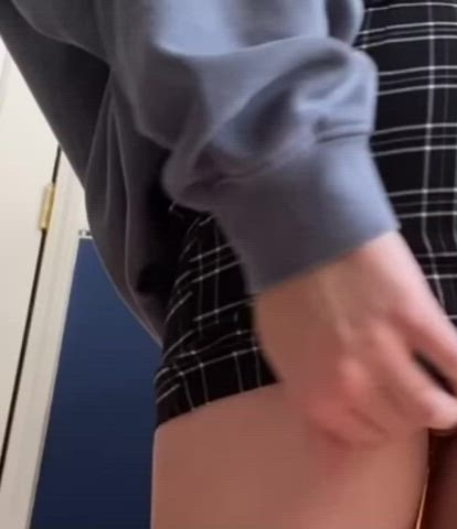 Look at this pathetic sissyβs little clit