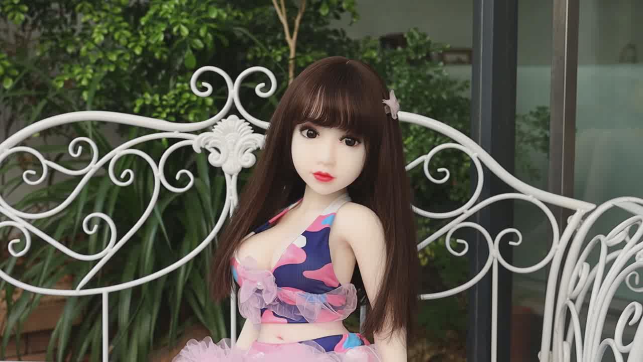 Doll Little Dick Sex clip