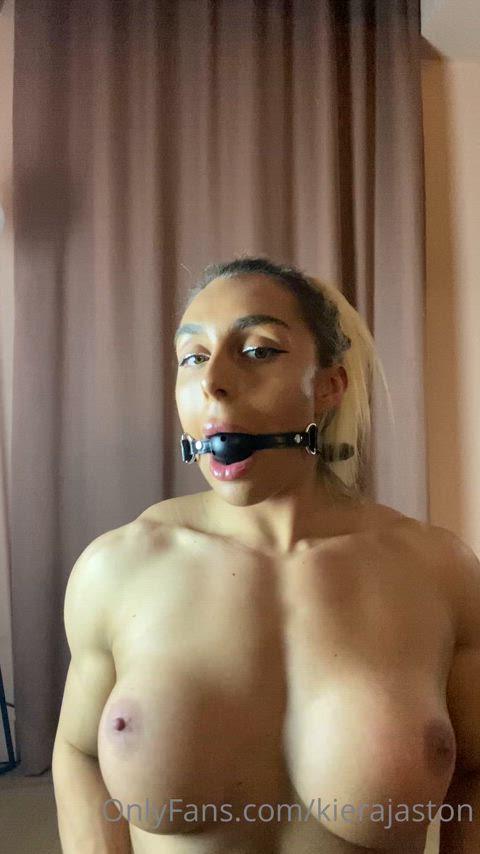 muscles muscular girl muscular milf clip