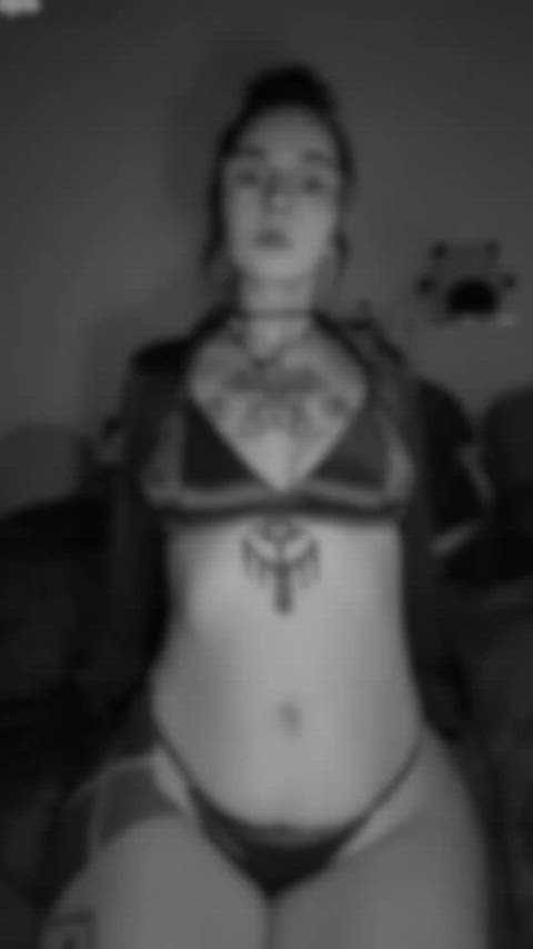 dancing model nsfw onlyfans pale solo tease thick white girl clip