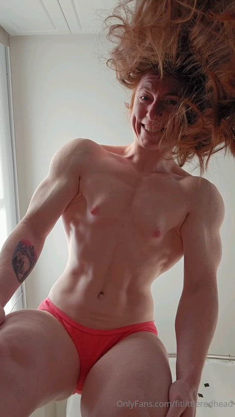 muscles muscular girl muscular milf clip