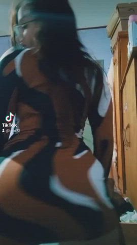 ass tiktok twerking clip