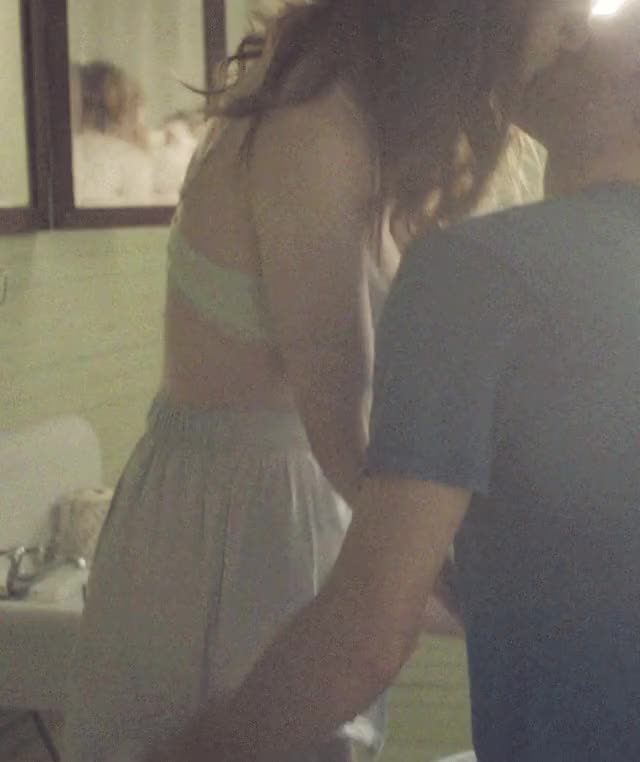 Rose Leslie clip