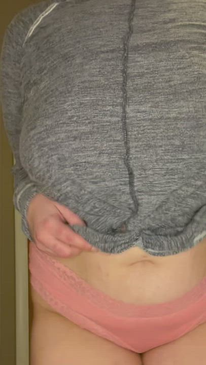 Big Tits Dancing Tits clip