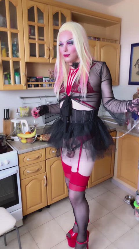 Chastity that will be chained to the kitchen