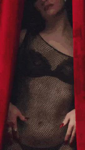 fishnet olivia cooke pawg clip