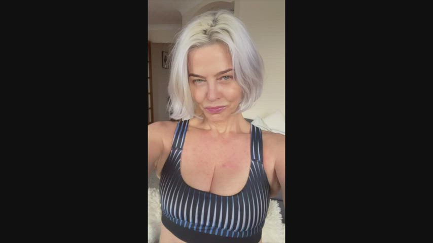 Babe Big Ass Big Tits clip