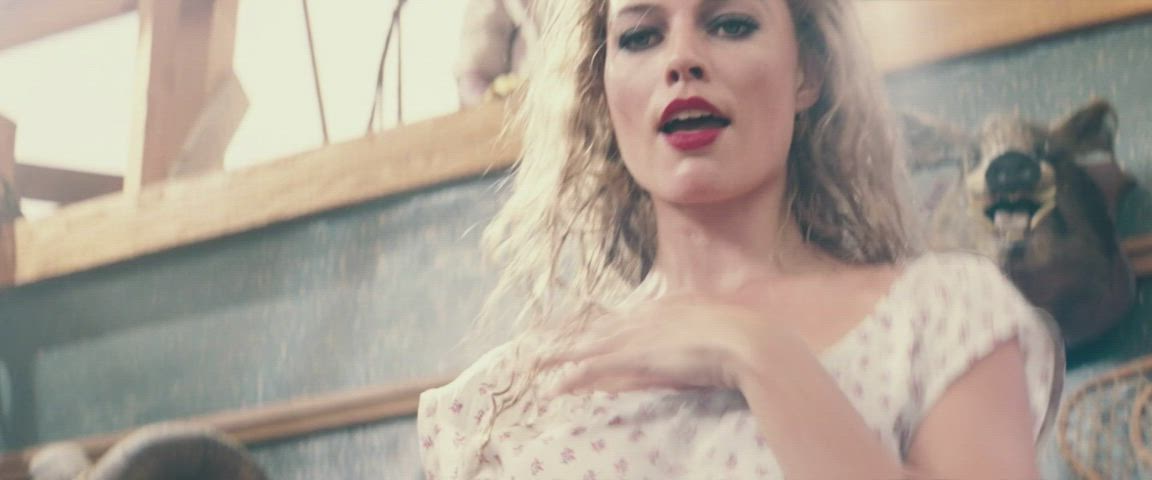 celebrity cute flashing clip