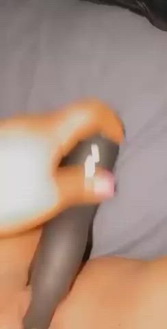 Italian Masturbating Moaning White Girl clip