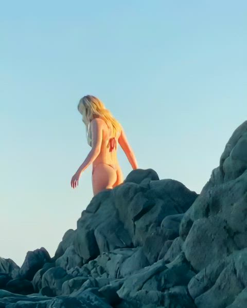 Willow Shields