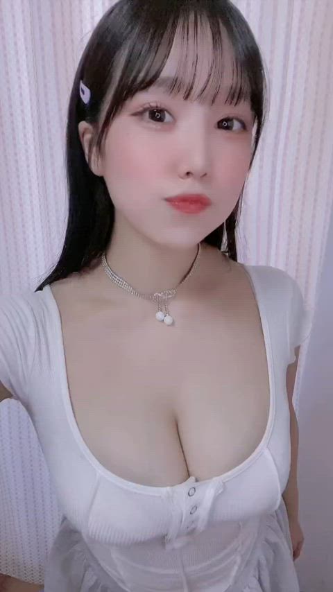 asian babe big tits cute tiktok clip