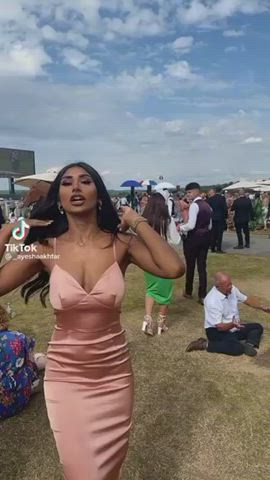 brown eyes dress uk clip