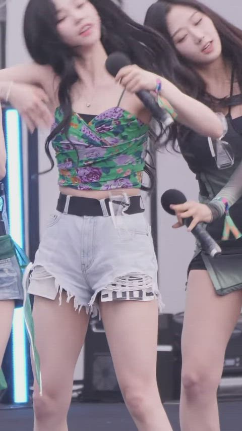 amateur ass big tits clip