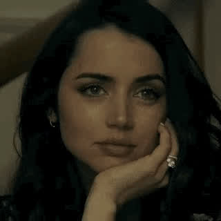 Ana de Armas Cute Smile clip