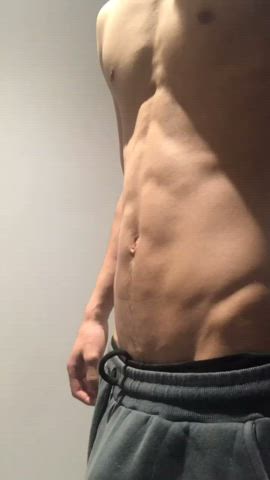 Hiππ½ββοΈ 18yo cock here, 1-10?:)