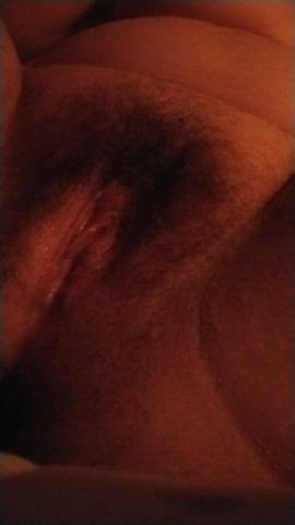 fingering lesbian masturbating wet pussy clip