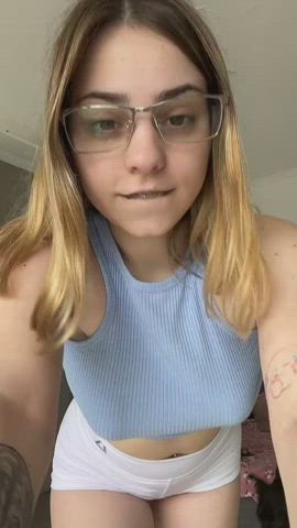 big ass big tits clothed cute glasses sfw clip