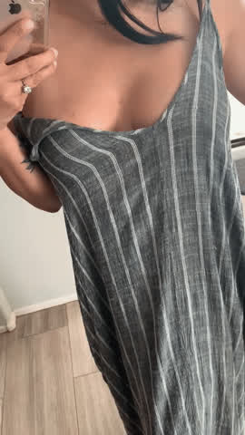 Feeling sexy today, so you could to see more than usual....(44)(female)