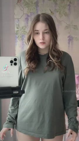Ass Mirror TikTok clip