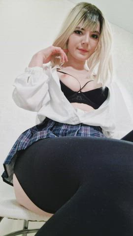 Gwen Stacy and her cute charms π