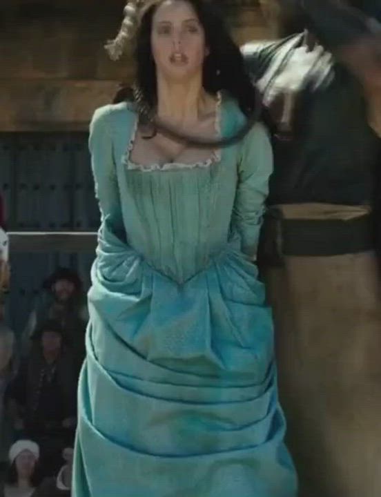 Brunette Cleavage Kaya Scodelario clip