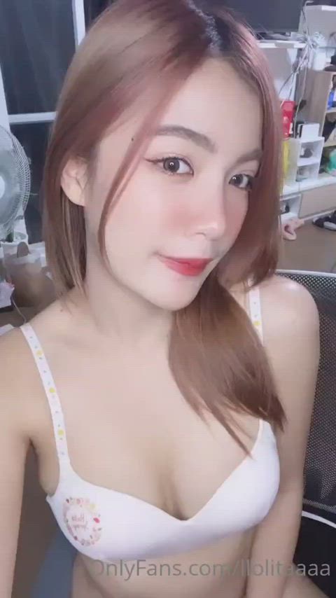 asian big tits cute nipples onlyfans tease thai tits clip