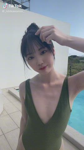 sex small tits solo clip