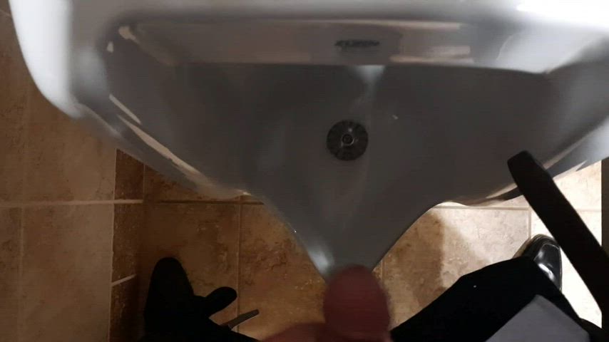 Post conference release in the hotel bathroom