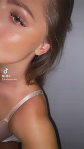 Blonde Dancing White Girl clip