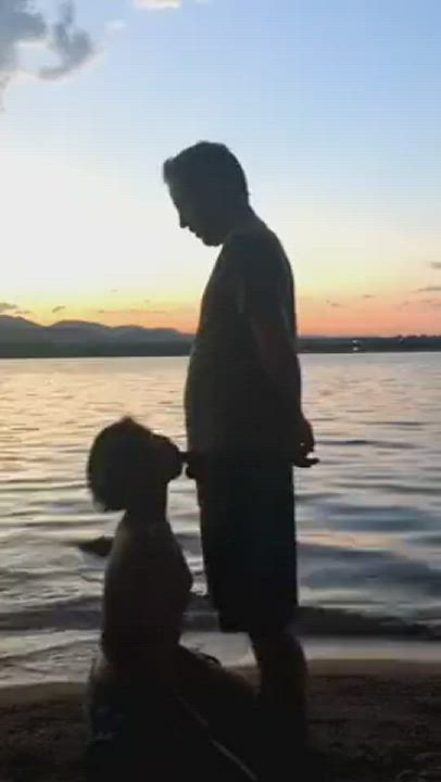 Amateur Blowjob Outdoor clip