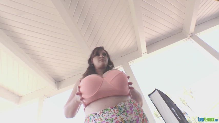 Bra Busty Huge Tits clip