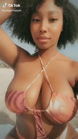 babe booty dancing girls pretty sensual tease teasing teen tiktok clip