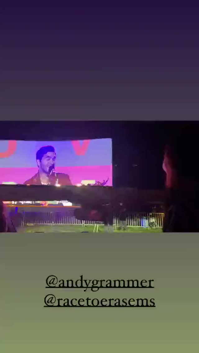 Victoria Justice clip