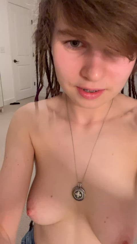 cute teen tits clip
