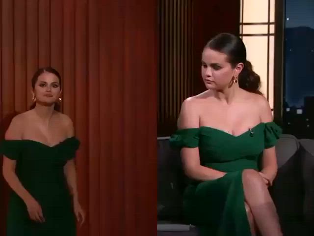 cleavage selena gomez sexy clip