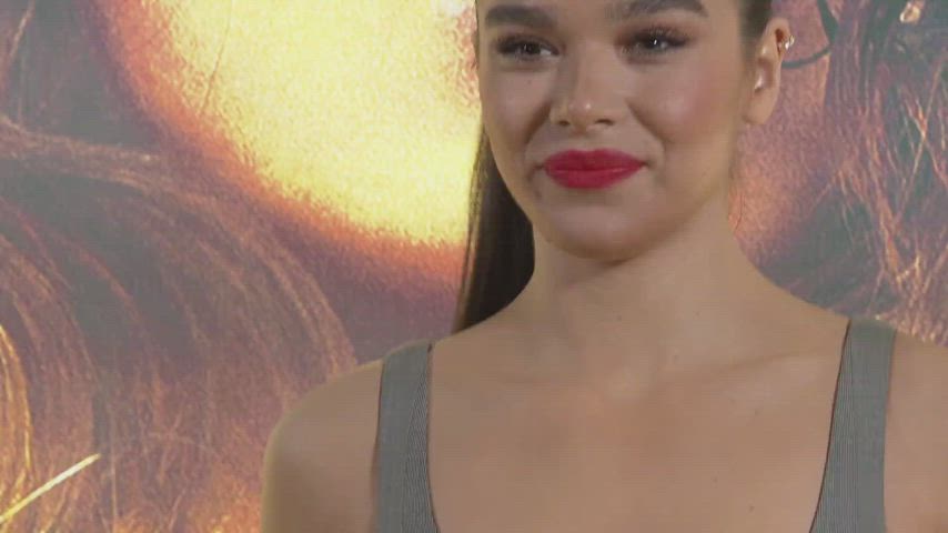 Hailee steinfeld