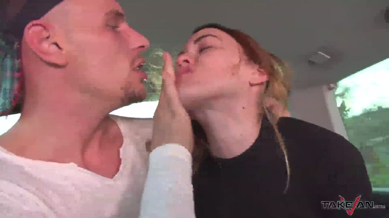 Car Sex Deepthroat Redhead clip