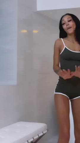 babe ebony petite clip