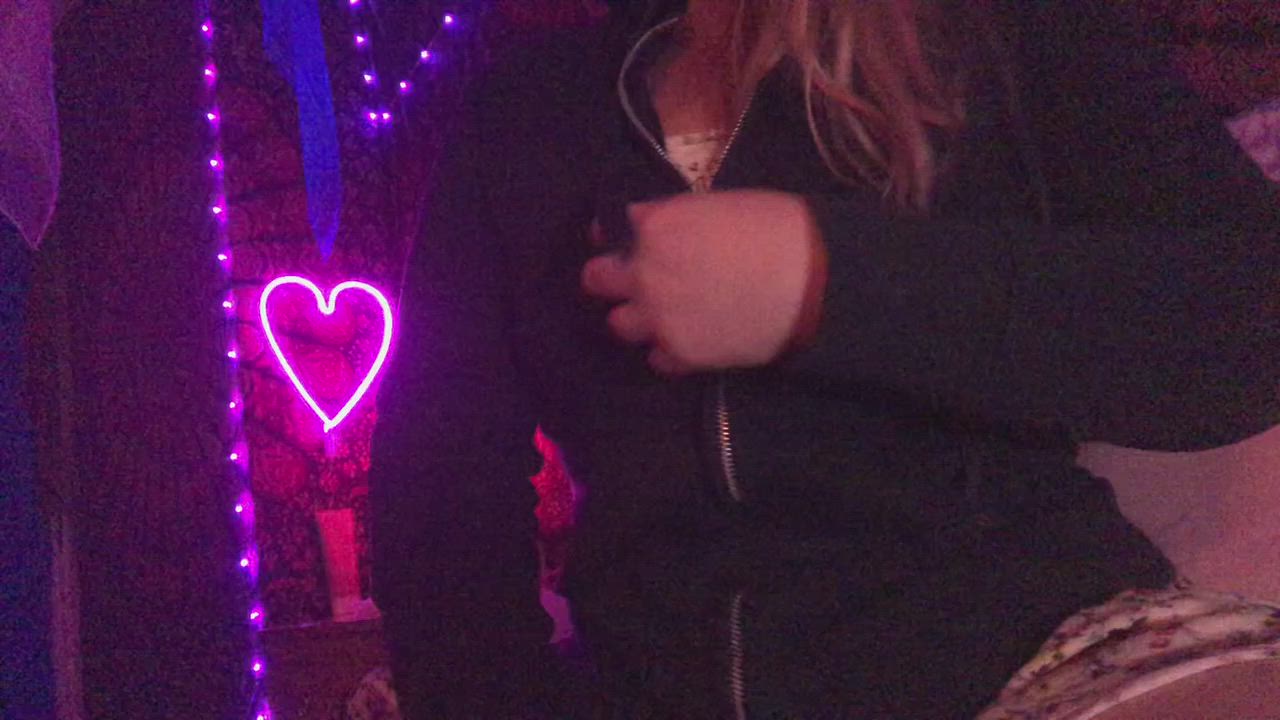 Boobs Perky Tits clip