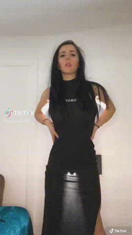 brunette pussy tiktok clip