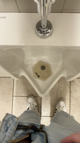 cock gay piss pissing twink clip