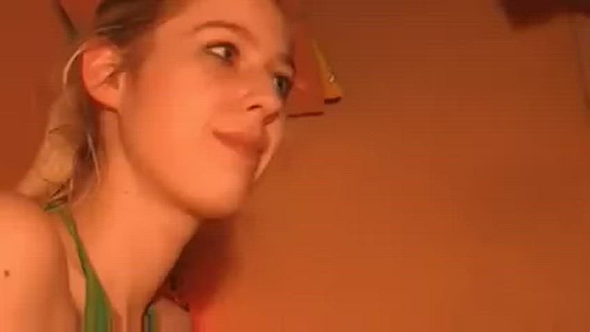 Amateur Blonde Blowjob Smile clip